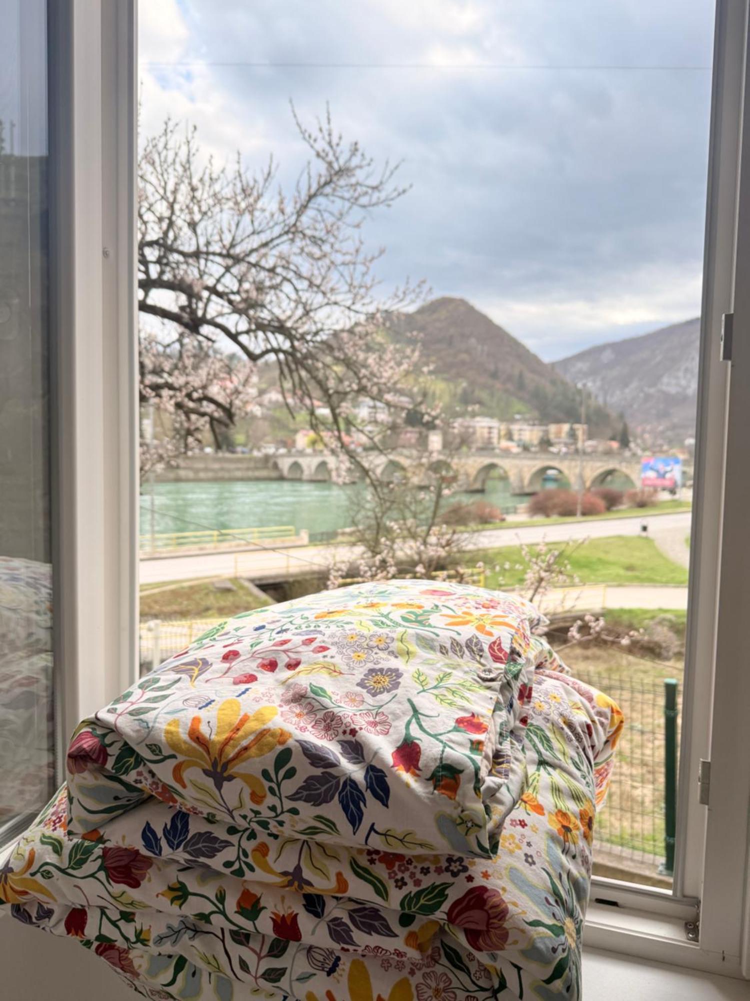 Ive Andrica 3 Apartment Višegrad Екстериор снимка